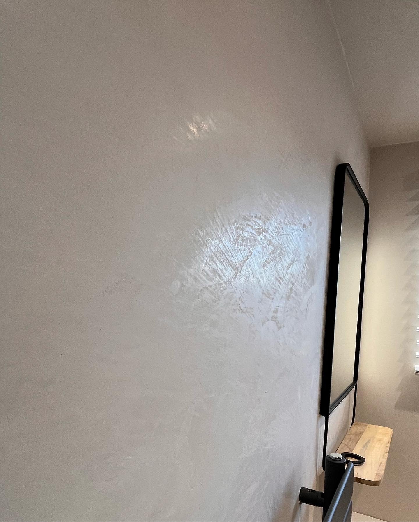 Tadelakt stage: polished